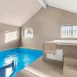 펜션 Cozy In With Sauna *